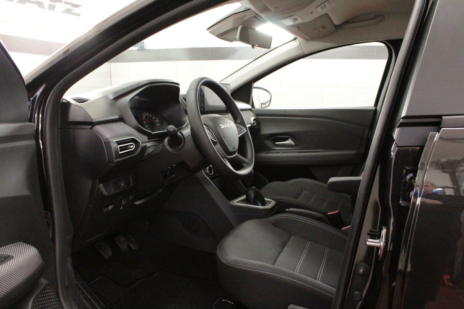Fahrzeugabbildung Dacia Sandero TCe 90 Expression*15103*