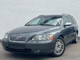 Volvo V70 LEDER AUTOMATIK XENON -TOP- - gebrauchte Volvo V70 aus dem Jahr 2005