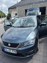 Seat Toledo 1.2 TSI Klima Navi Ahk 8 Reifen  - gebrauchte Seat Toledo aus dem Jahr 2015