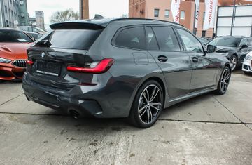Fahrzeugabbildung BMW 320 d xDrive M Sport WINTERFREUDE LASER HUD 19''