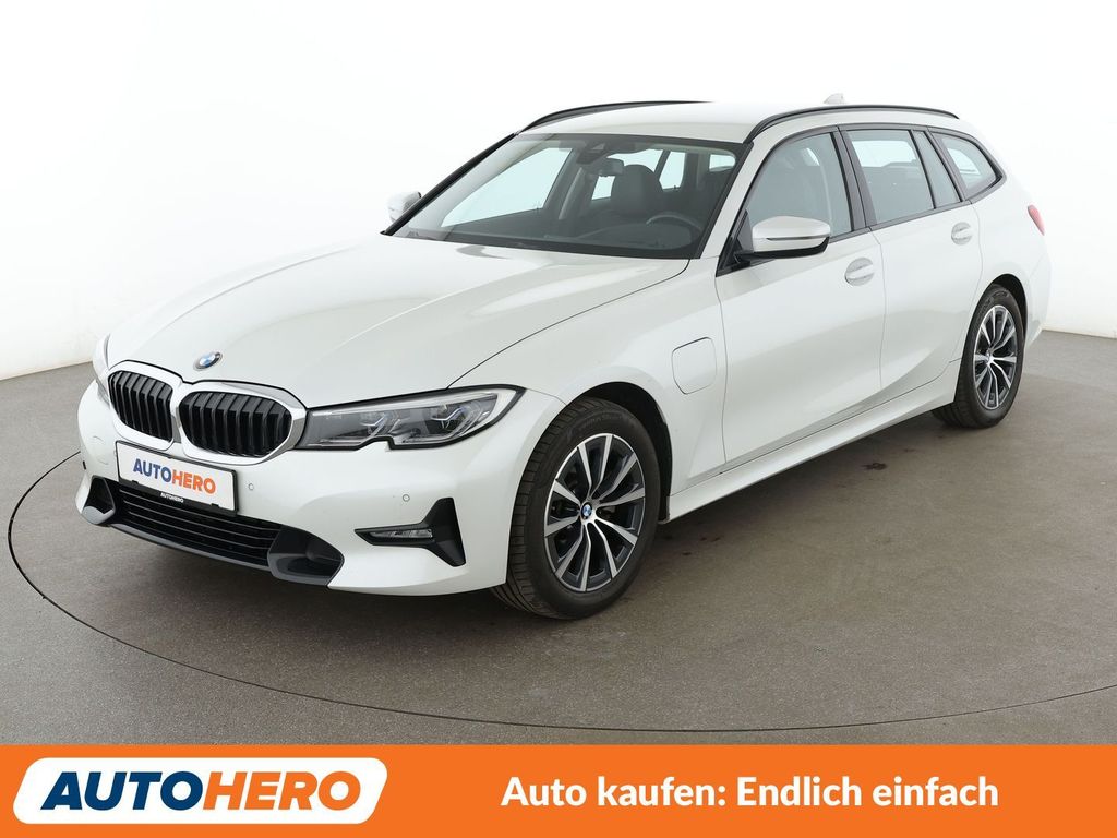 Image of BMW 320