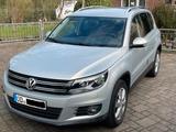 Volkswagen Tiguan 2.0 TDI BlueMotion Tech Sport & Style...