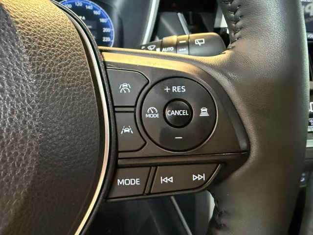 Toyota Corolla  Cross Hybrid FWD Business Edition