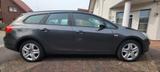 Opel Astra Sports Tourer 1.6 Selection 85 kW Sele... - Opel Astra aus 2011: Sports Tourer