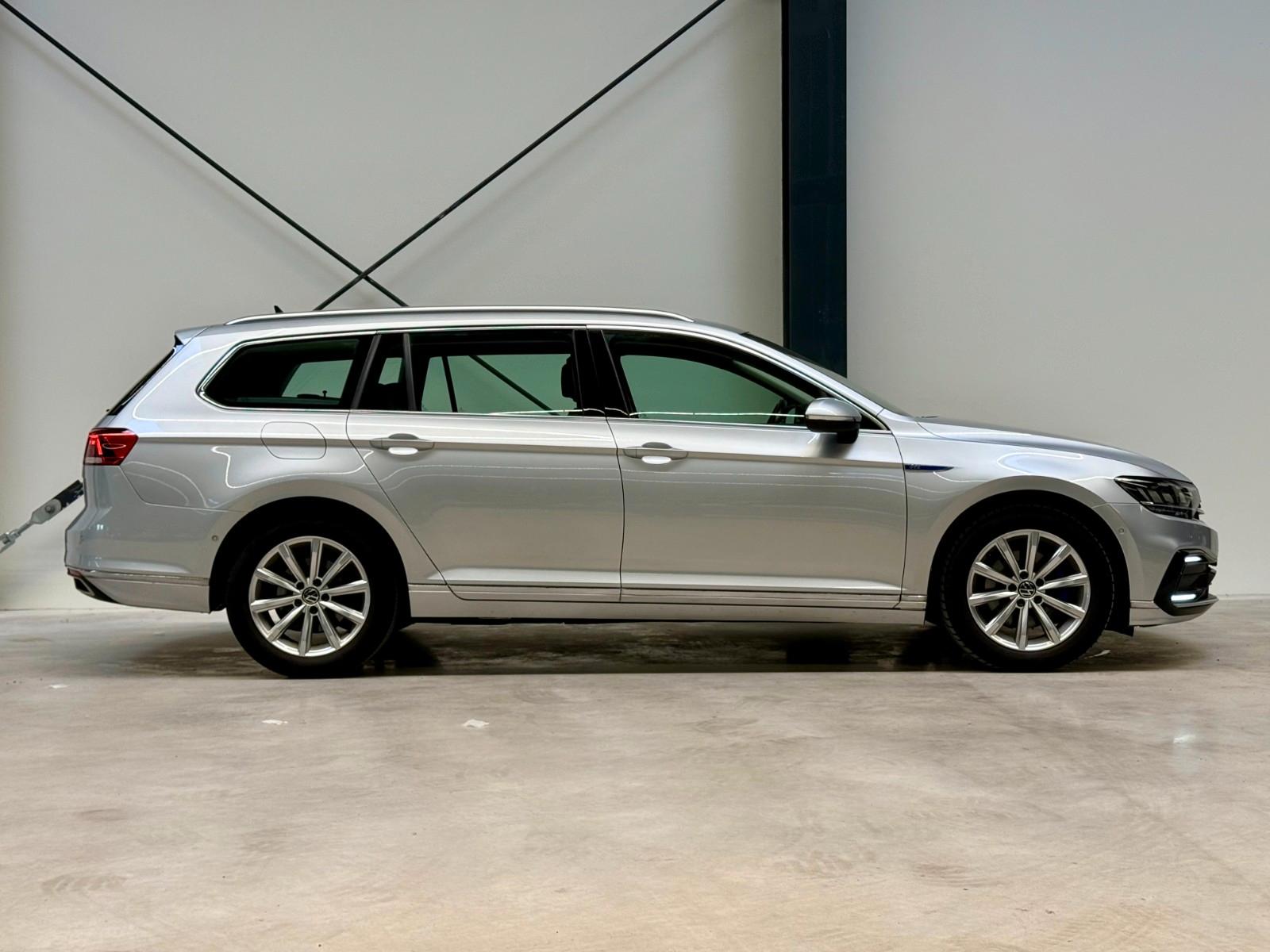Volkswagen Passat VARIANT GTE 1.4 TSIeHybrid*LEDER*AHK*PANO, миниатюра 6