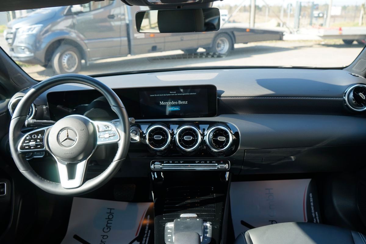 Fahrzeugabbildung Mercedes-Benz A 200 d A -Klasse Lim.Progressive*Service Neu