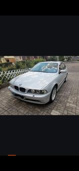 BMW 520i E39 LCI - BMW 520: 520i E39