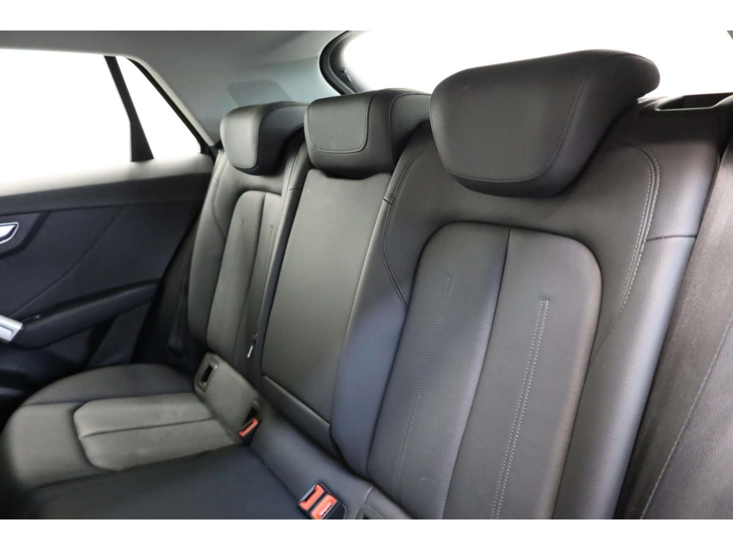 Audi Q2 35 TFSI S line, миниатюра 10