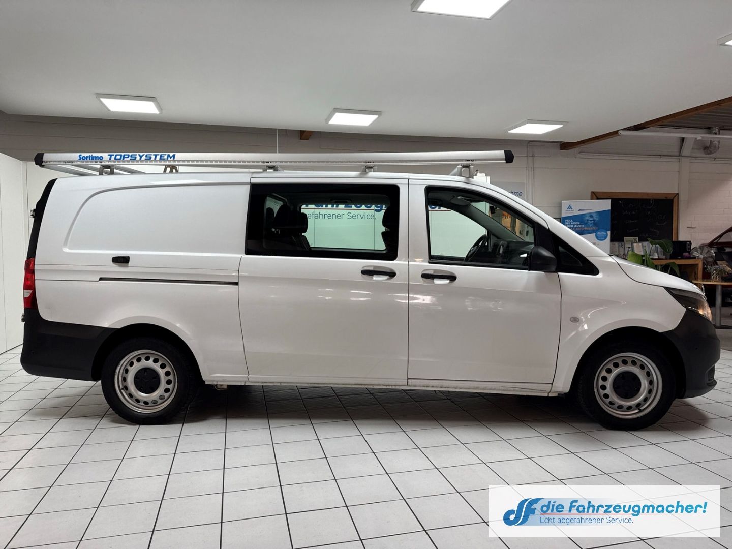Fahrzeugabbildung Mercedes-Benz Vito Mixto 116CDI 4x4 extralang SORTIMO AHK Navi