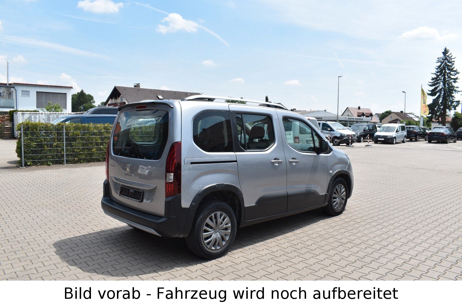 Peugeot Rifter BlueHDI 100 Allure Navi Standhzg Klimaaut imagem 3