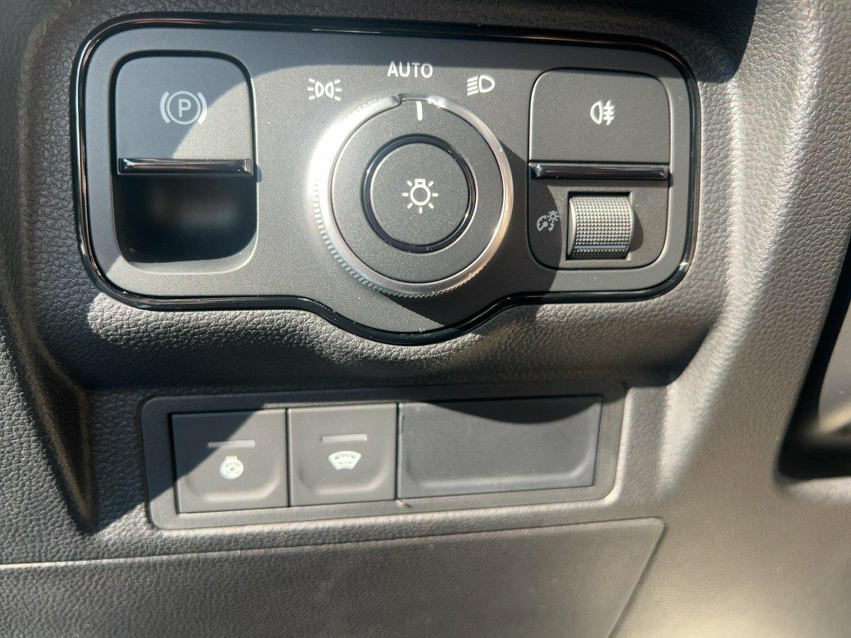 Mercedes-Benz T 180d PROGRESSIVE LED+NAVI+KAMERA+AMBIE.+SPUR.