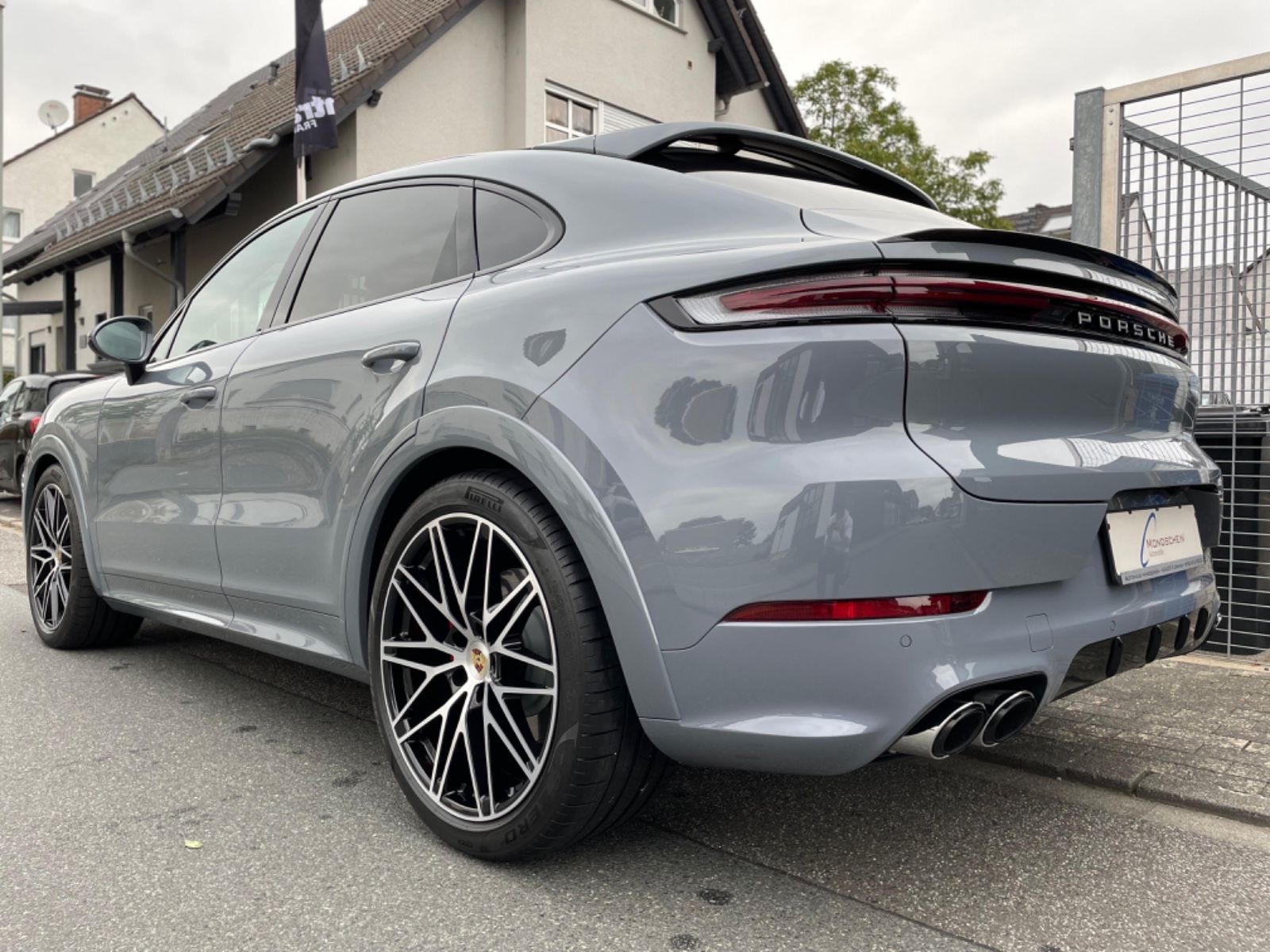 Fahrzeugabbildung Porsche Cayenne S Coupé V8 |PASM|Carbon|SportDesign|22"