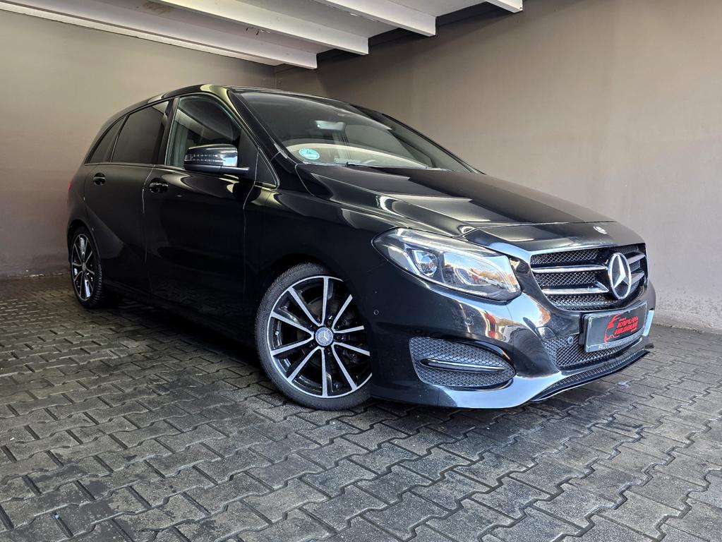 Mercedes-Benz B 220