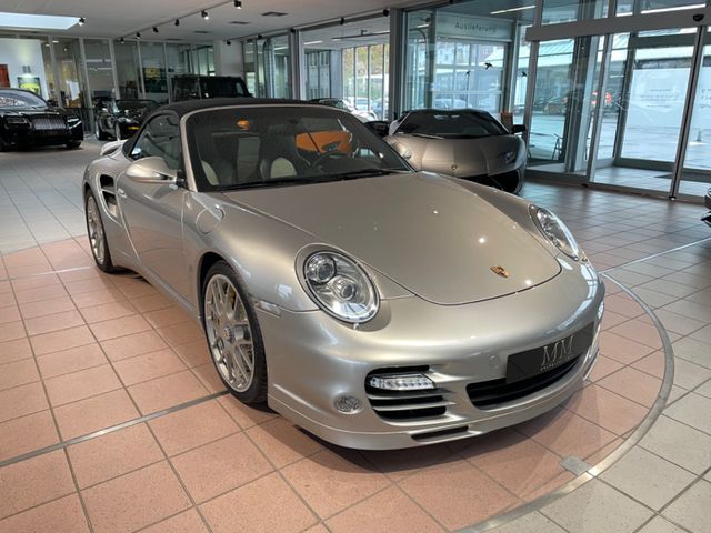 Porsche 911 Turbo S Cabrio