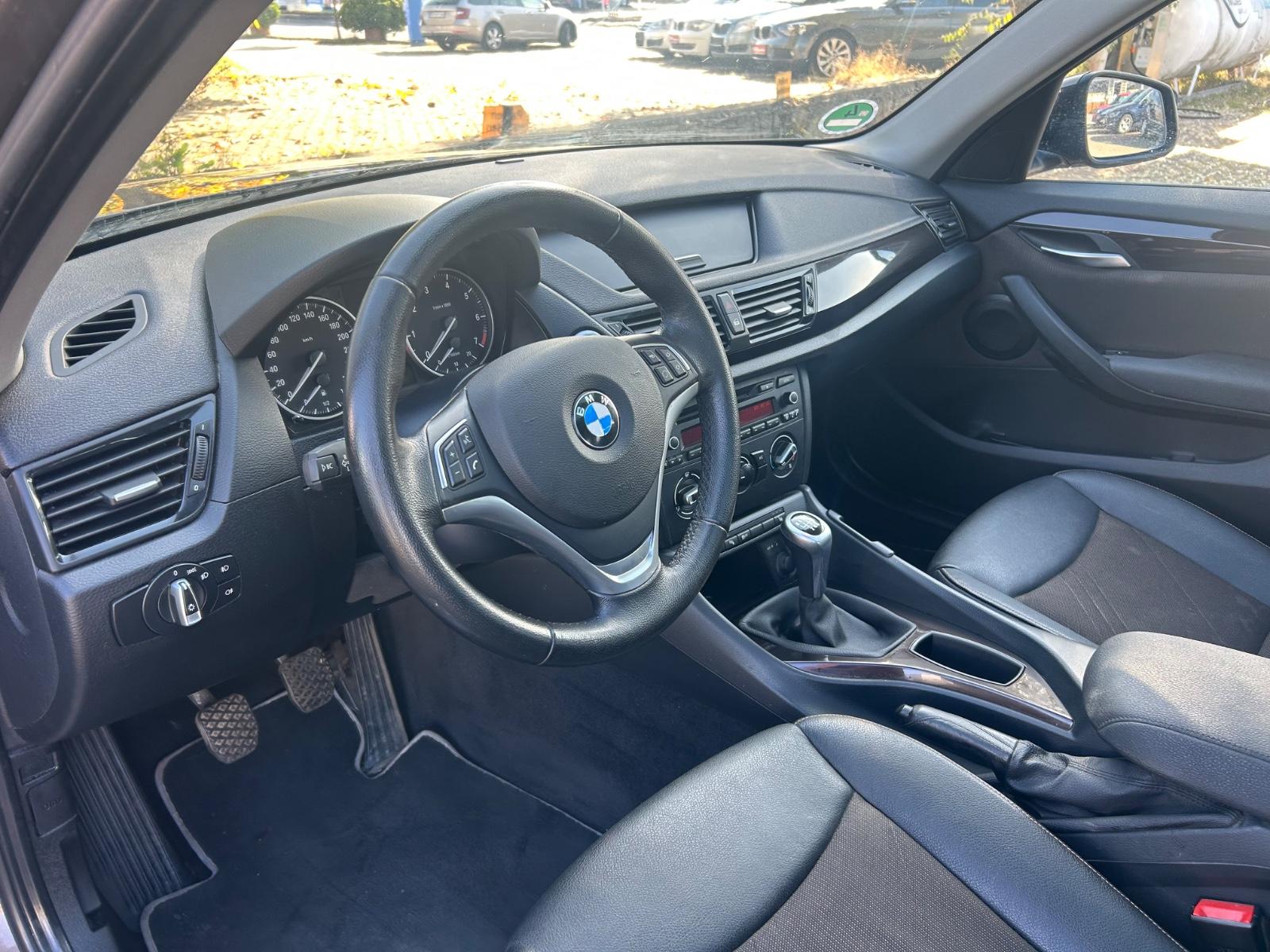 BMW X1 18i SDRIVE 150CH