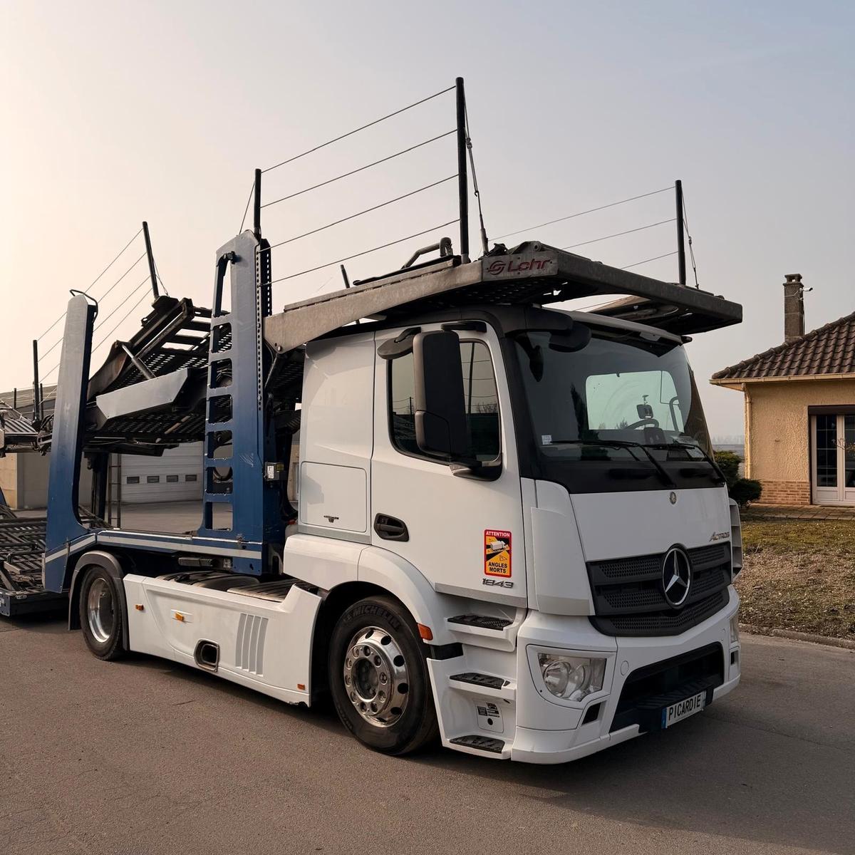 Mercedes-Benz Actros 1843 + EuroLohr 2.53