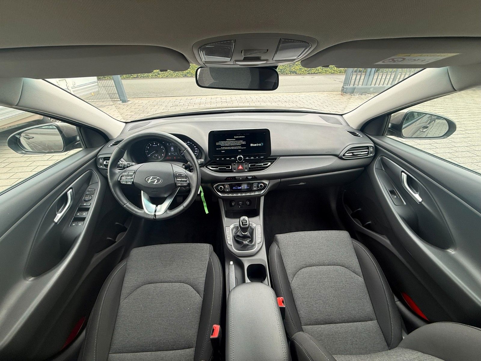 Fahrzeugabbildung Hyundai i30 Trend Mild-Hybrid,Navi,Sitzh.Kamera v+h