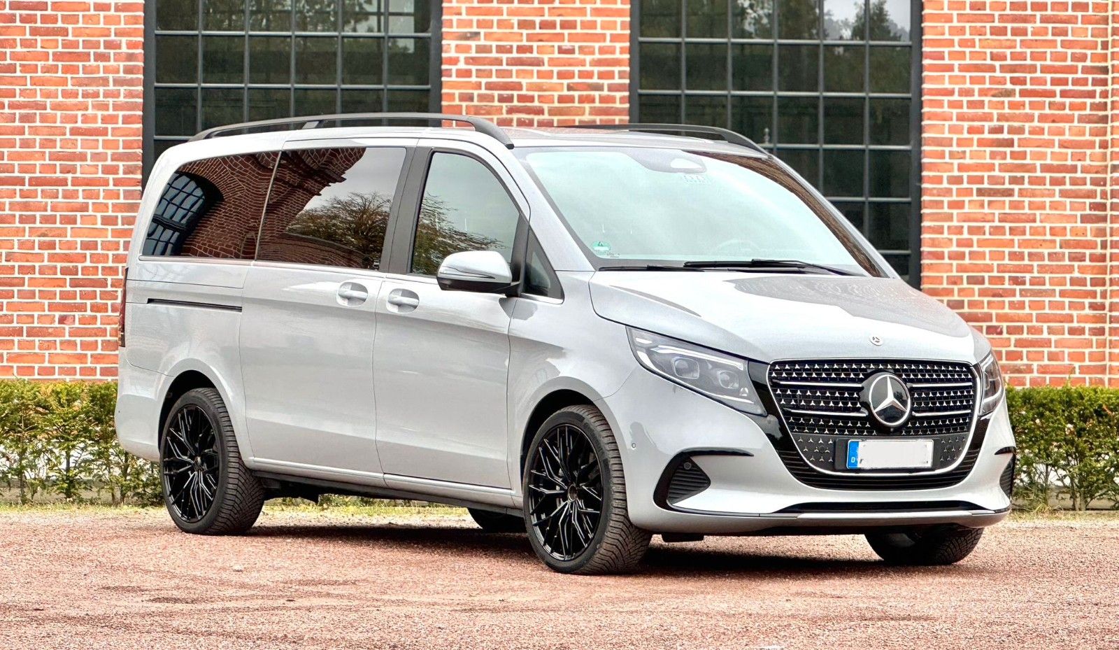 MERCEDES-BENZ V 300 d AVANTGARDE 237 PS Leder AHK TOP Zustand 