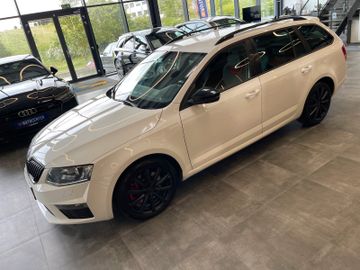 Skoda Octavia Combi RS *2.Hd*Xenon*Navi*