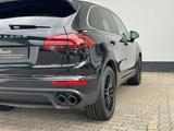 Porsche Cayenne Turbo/LEDER/PDC/LUFT/BOSE/NAVI - Porsche Gebrauchtwagen in Koblenz