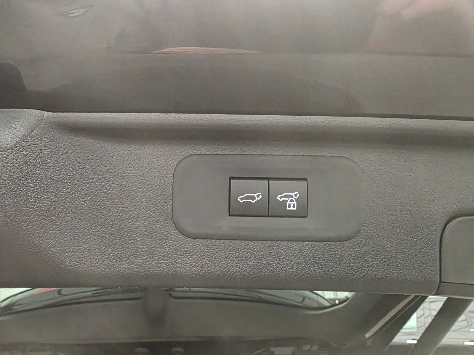 Fahrzeugabbildung Toyota GRAND Highlander Platinum Max T1: 68.000 EURO