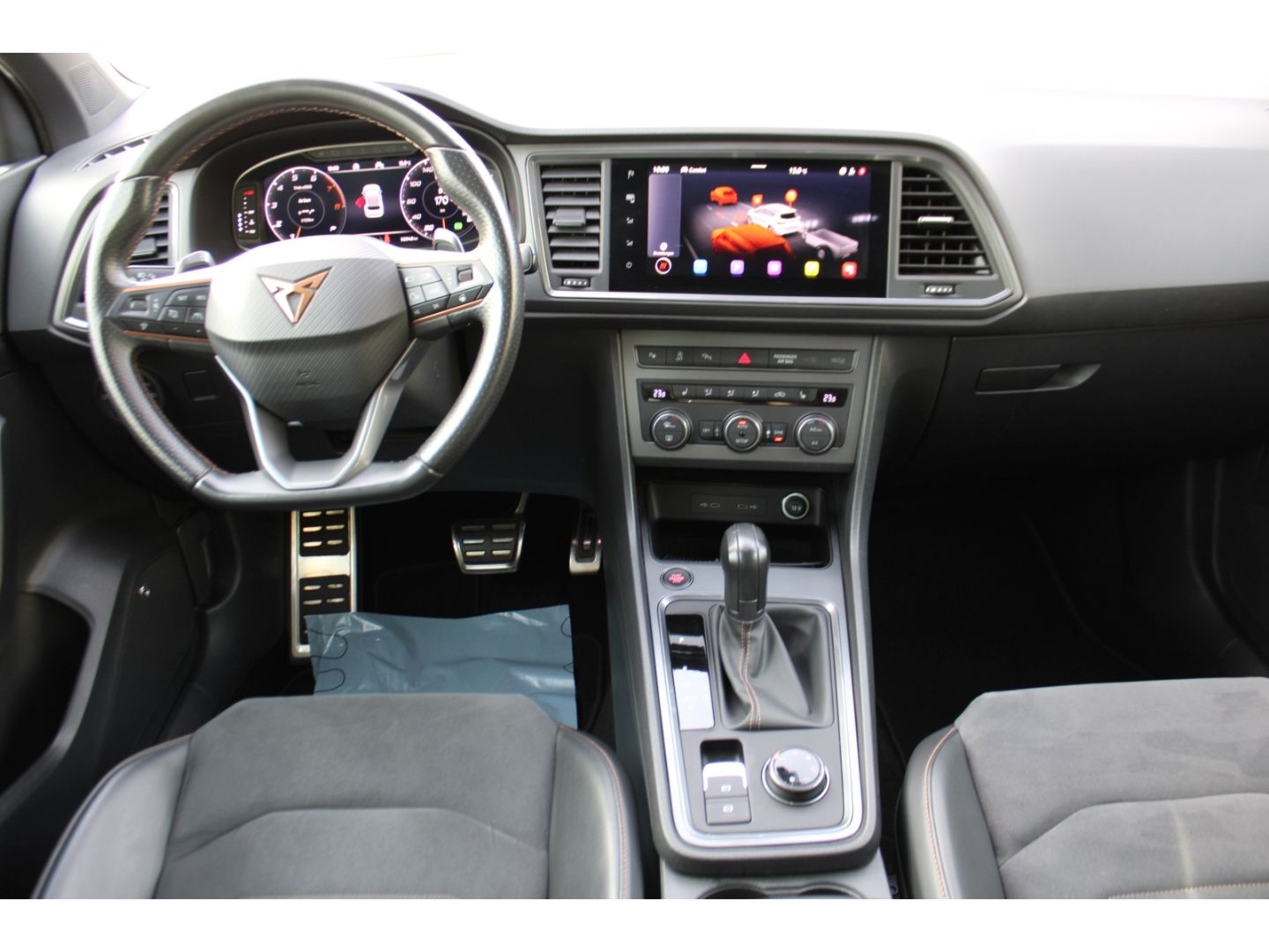 CUPRA Ateca 4Drive Cupra DSG ACC LED 360 Gr Navi beats - Image 16