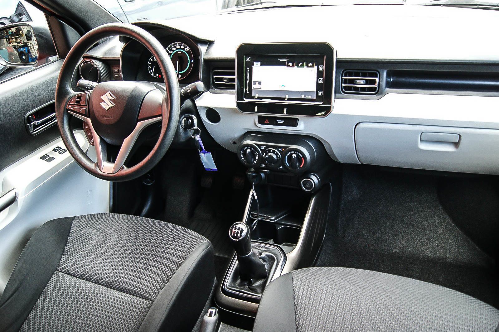 Fahrzeugabbildung Suzuki Ignis 1.3 SPORT NAVI SITZHG KAMERA SMARTLINK