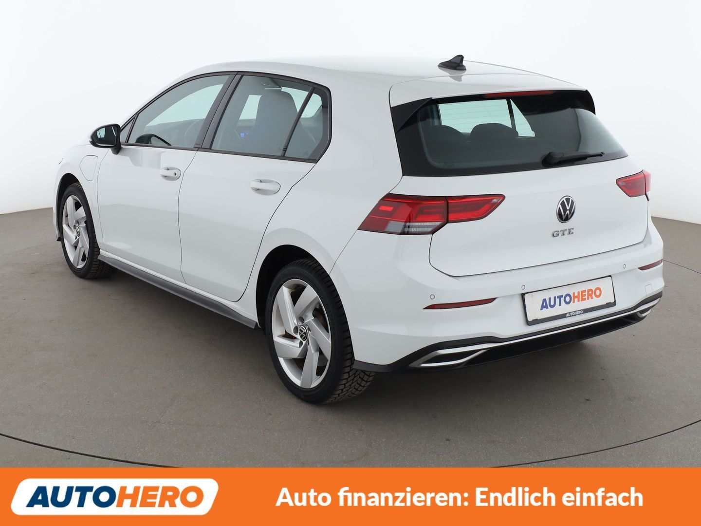 Volkswagen Golf VIII 1.4 GTE Aut. NAVI PDC LIM foto 4