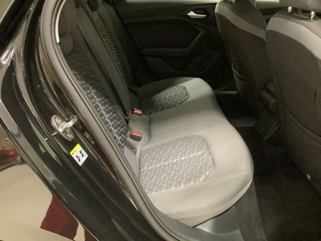 A1 Sportback advanced 25 TFSI,Carplay,Sportsitze