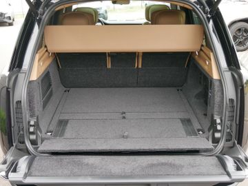 Land-Rover Range Rover - 11