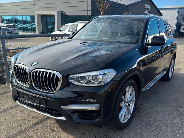 BMW X3 xDrive 20 i Luxury Line