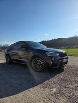 BMW X4 M40i  - BMW X4 M40: Grau