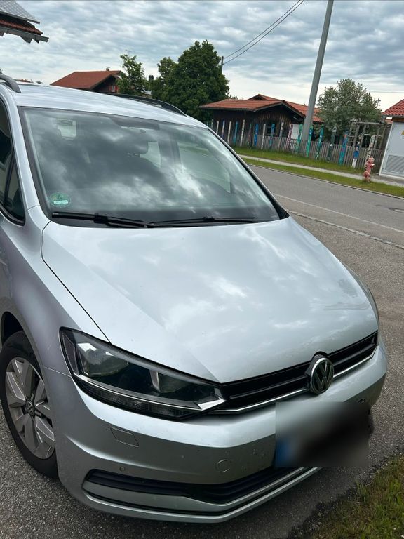 Image of Volkswagen Touran