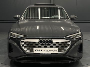 Audi Q8 e-tron - 8