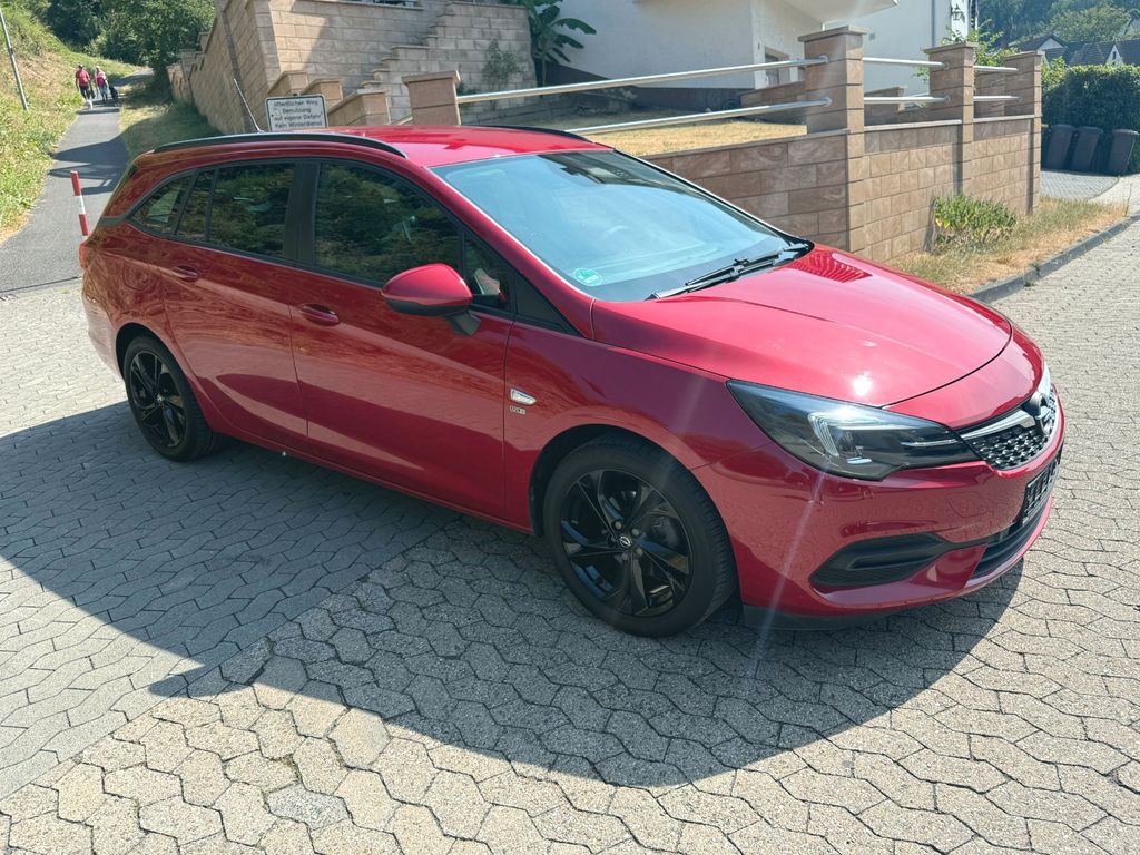 Image of Opel Astra