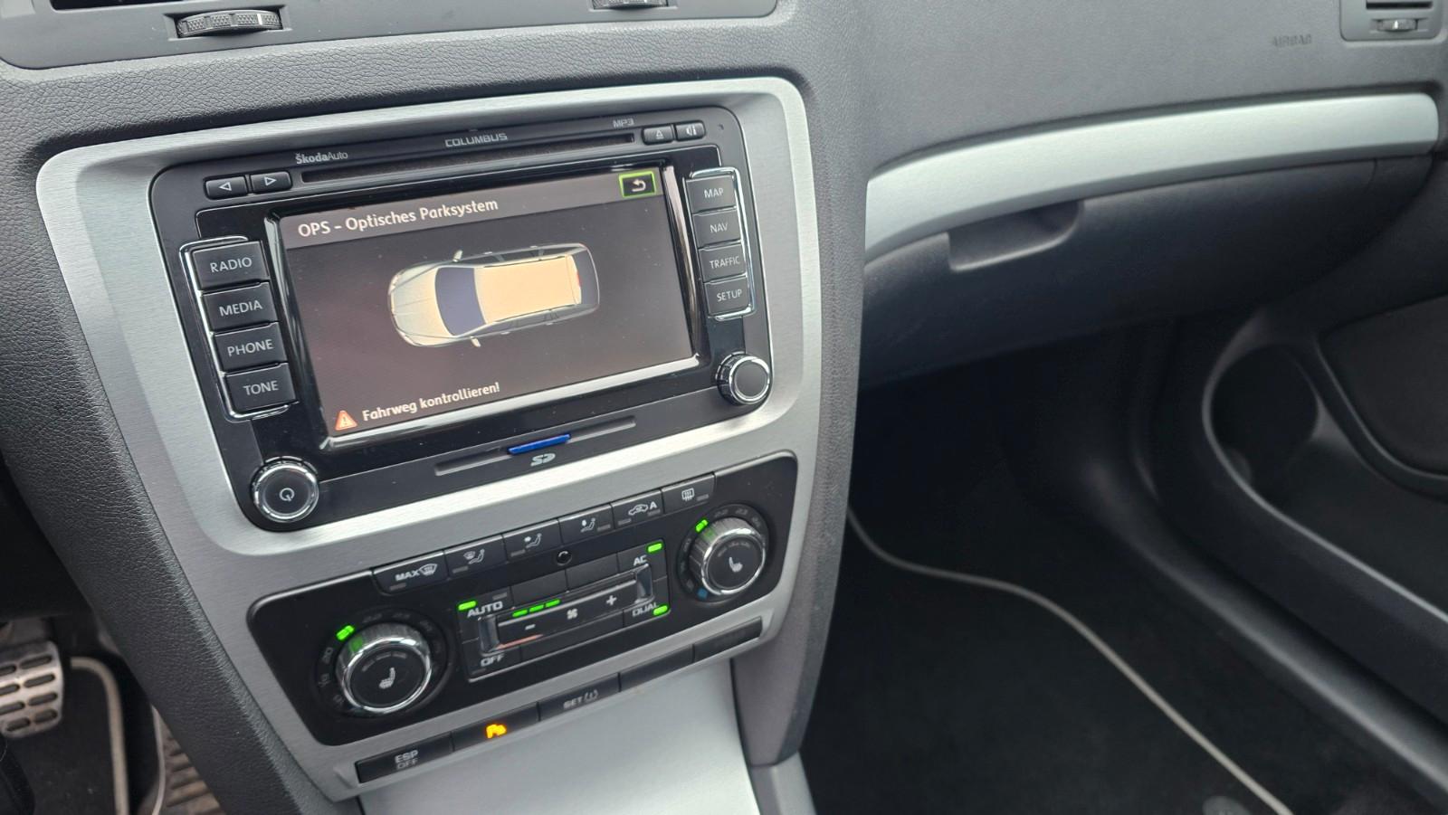 Skoda Octavia 2009 — photo 13