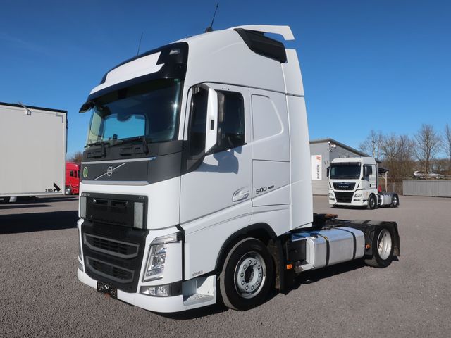 Volvo FH 500 X-LOW Globetrotter XL/Retarder/Standklima