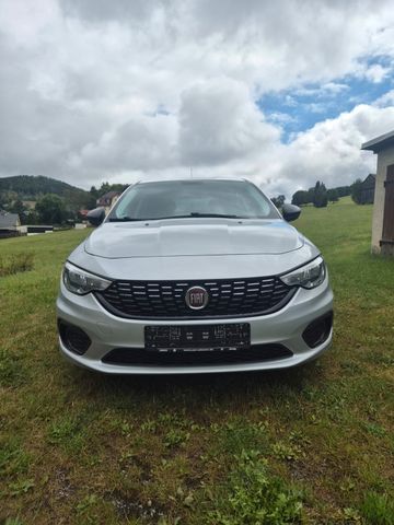 Fiat Tipo 1.4 16V POP