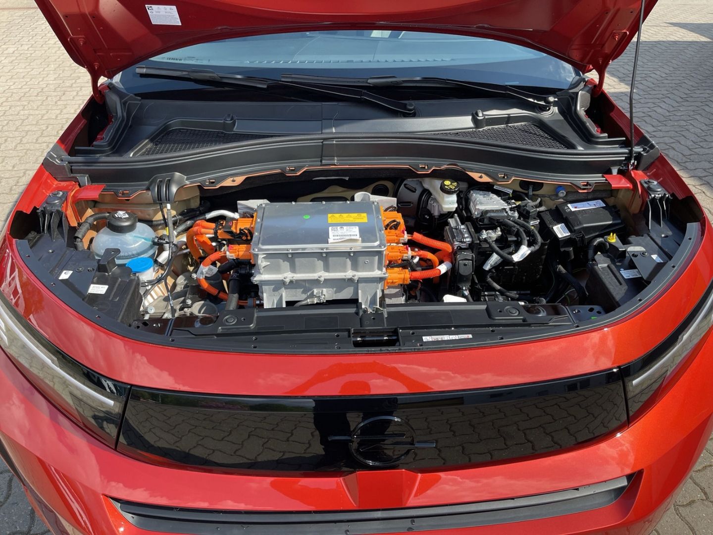Opel Frontera - Bild 14