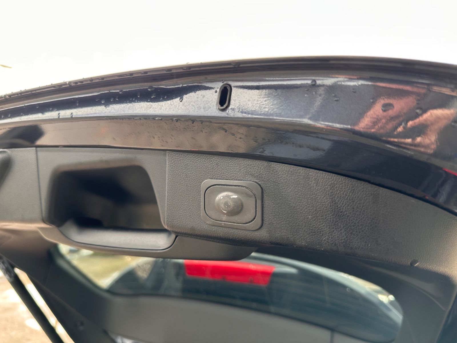 Fahrzeugabbildung Ford Focus Turnier ST-Line X 1.5 EB AHK/ACC/LED/Navi