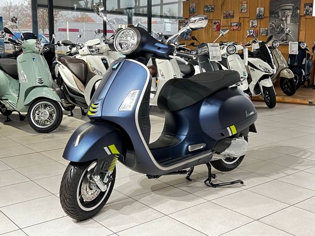 Vespa GTS SuperTech 300