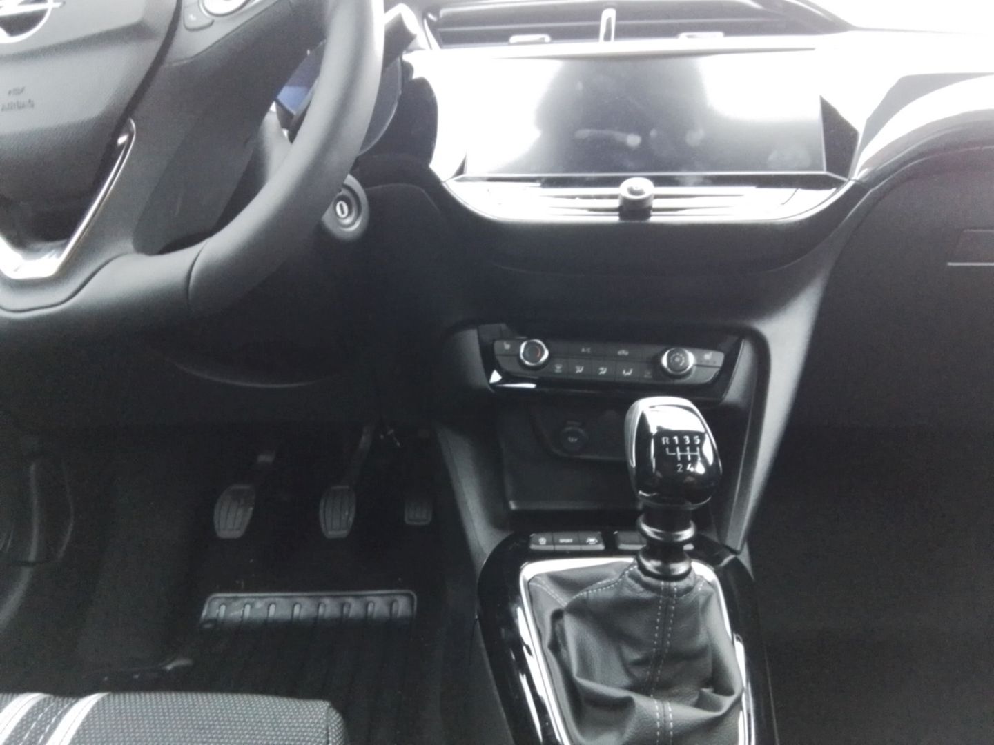 Opel Corsa - Bild 11