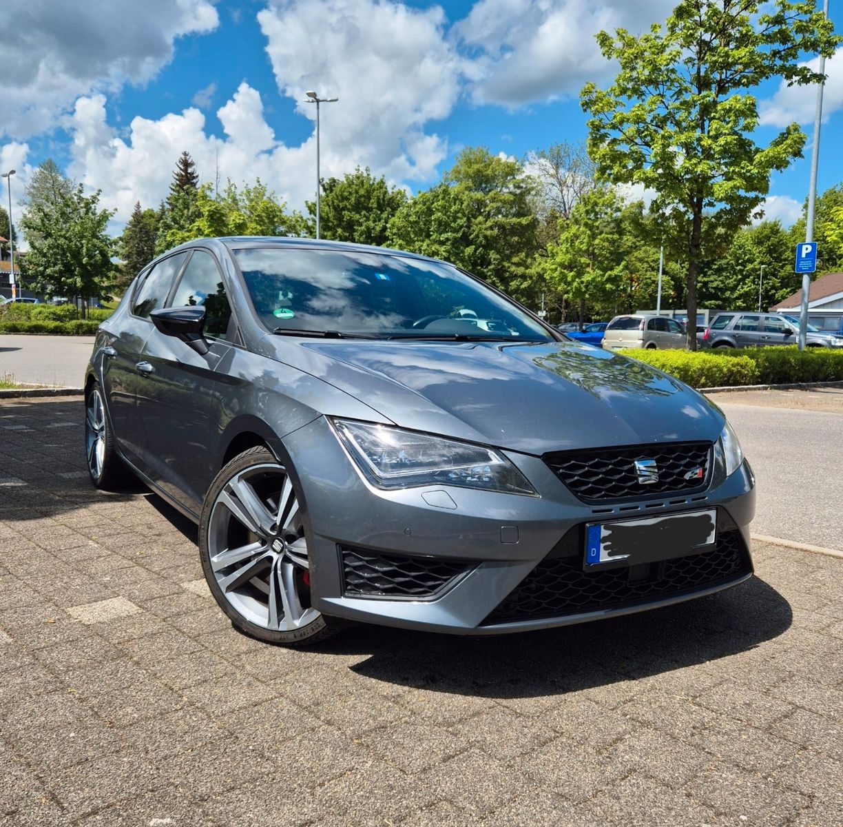 SEAT Leon 2.0 TSI Start&amp;Stop CUPRA 280 DSG CUPRA 280