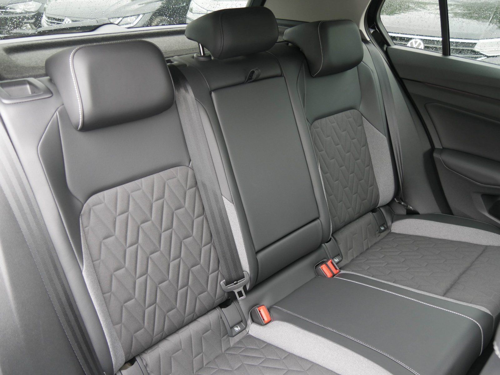 Volkswagen Golf - Bild 4
