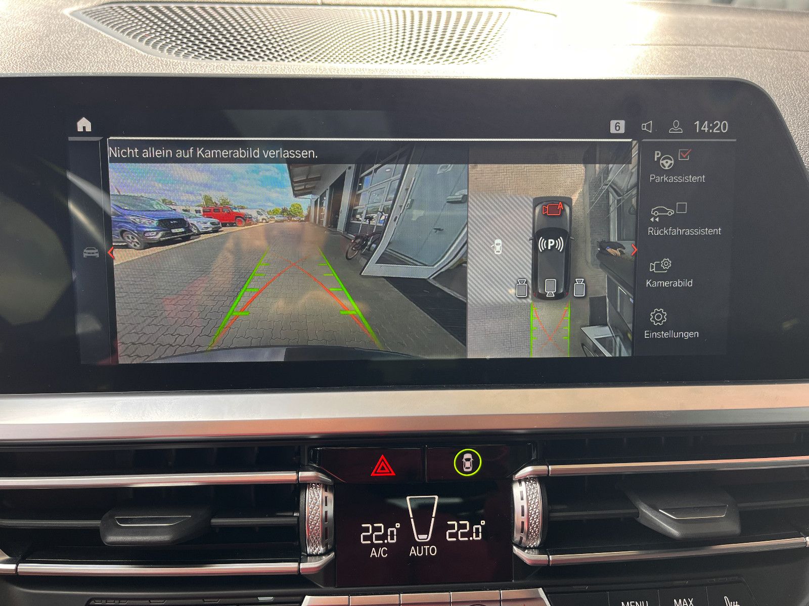 Fahrzeugabbildung BMW BMW Touring 330 D M-Line Sport AUT/Dach