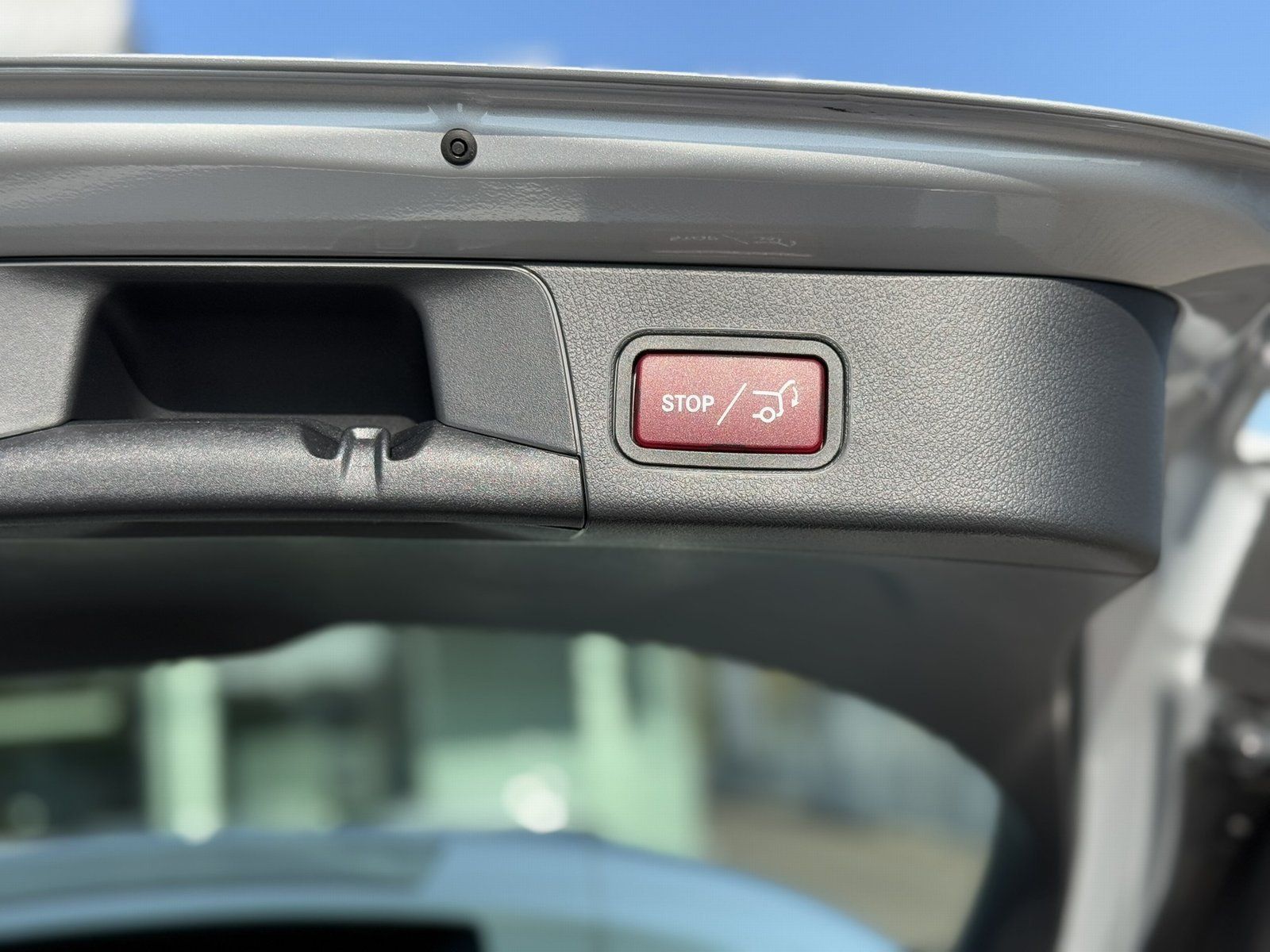Fahrzeugabbildung Mercedes-Benz B 250 PROG.*360°KAM*PANO*LED*KAMERA*AMBIENTE*