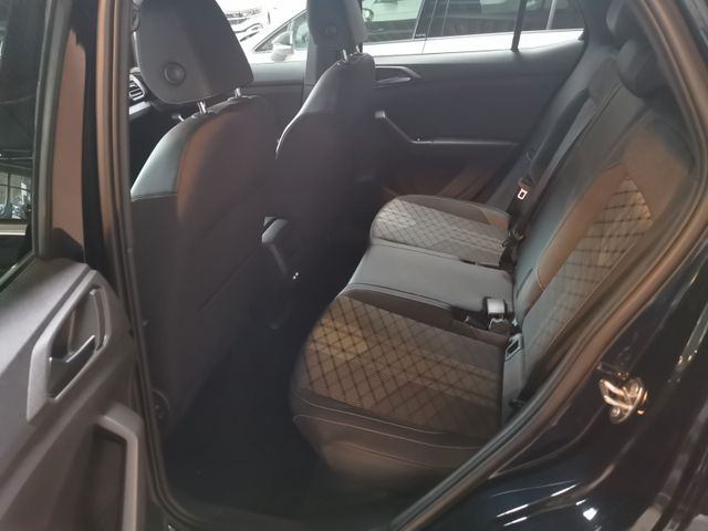 T-Cross R-Line 1.5 l TSI DSG *ACC*Navi*AHK*APP*
