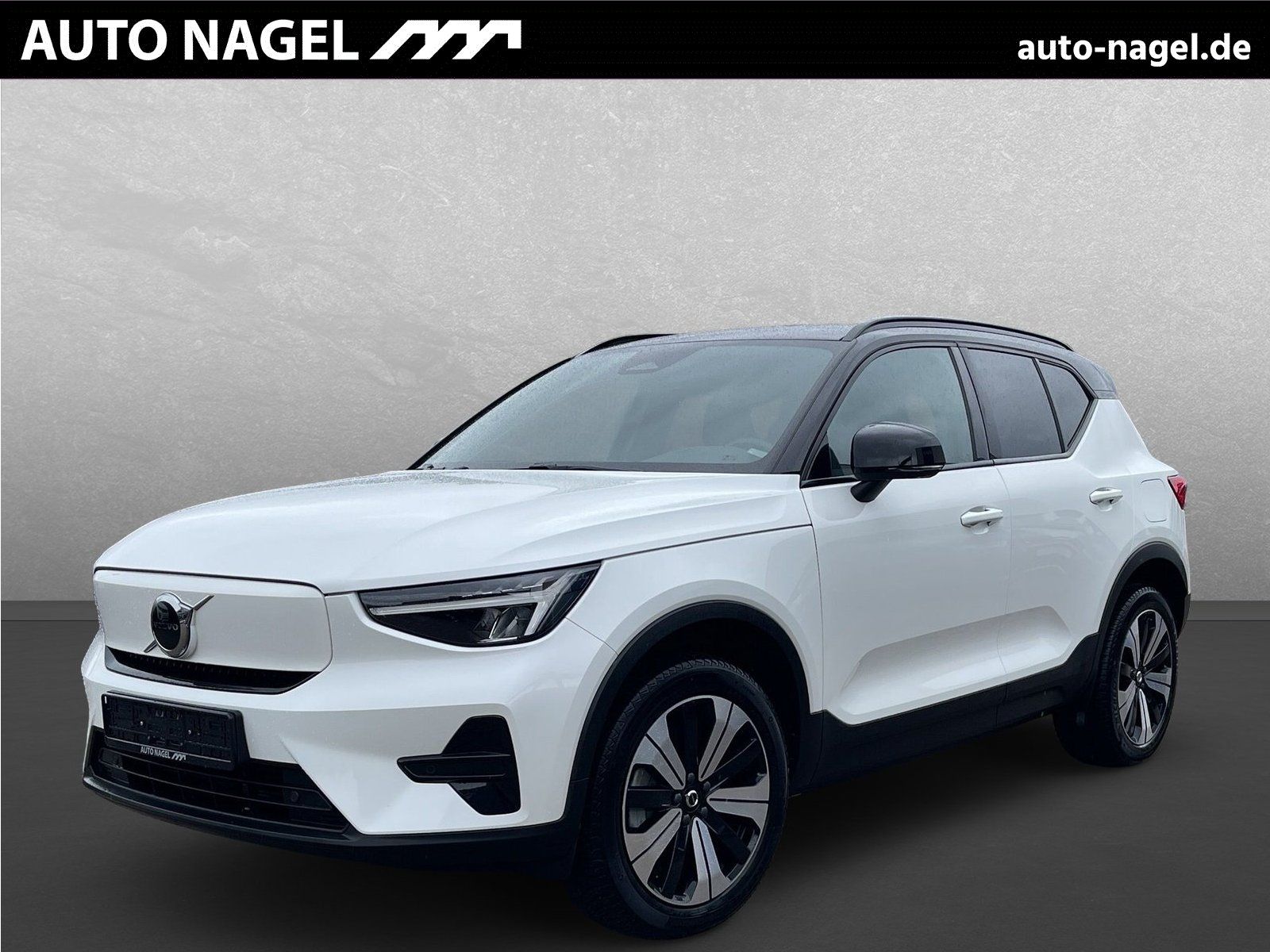 Volvo XC40 Recharge Pure+AHK+GJR.+Winter Paket+etc.
