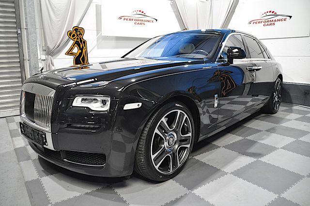 Rolls-Royce Ghost -THEATER-PANORAMA-FONDENTERTAINMENT