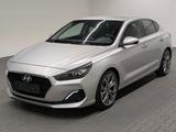 Hyundai i30 Fastback Premium LED/Navi/SHZ/Kam/SCC/18-LM - Hyundai i30 in Magdeburg